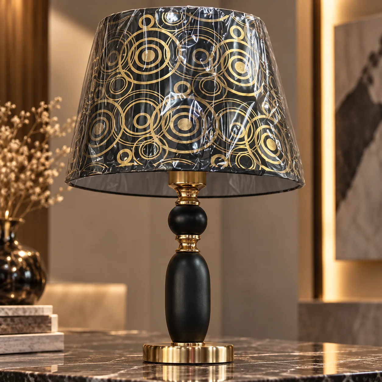 Luxury Gold Table Lamp with Crystal Detail